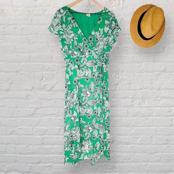 Japna | Dresses | Japna Green Floral Wrap Dress Large | Poshmark Japna | Dresses | Japna Green Floral Wrap Dress Large | Poshmark